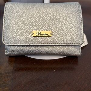 Buxton Metallic Silver Pebbled Wallet